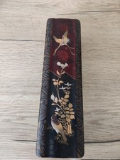 Boîte à gants ancienne en bois décor japonais