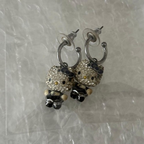 Paire boucles oreilles - de, d'oreilles