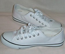 Baskets Tennis Toile BLANCHE PORTE. Taille 37. Occasion.