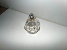 flacon de parfum en cristal