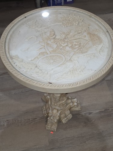 Vintage resin opium table - ,