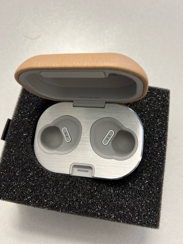 Bang olufsen beoplay 2 0 - &, 2.0