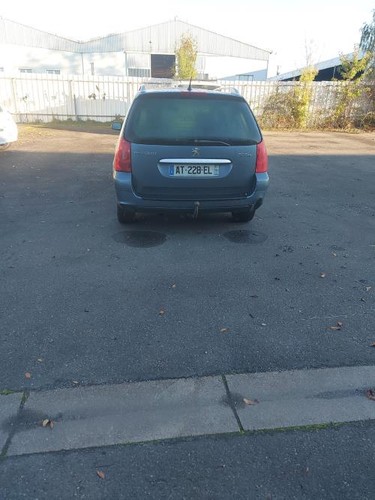 Feu arriere principal - , gauche