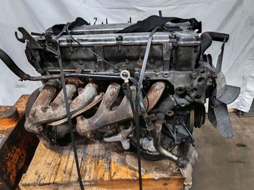 Moteur sans pièces - , (essence)
