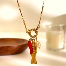 Collier pendentif en acier
