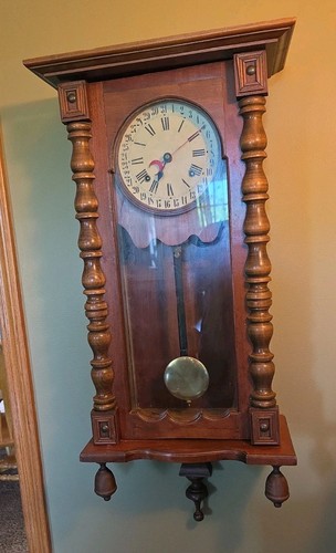 Vintage calendar regulator - calendar,