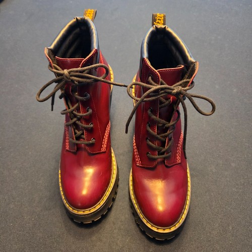 Burgandy womens martin 4 - womens,