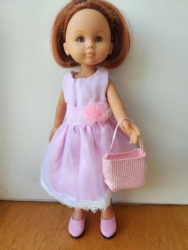Tenue robe chaussure - tenue,