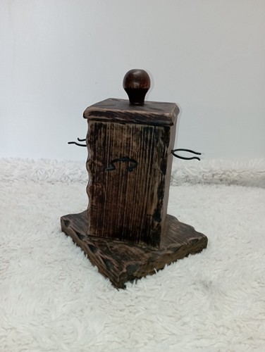Ancien pot tabac bois - à, en