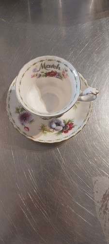 Tasse soucoupe thé - soucoupe, a