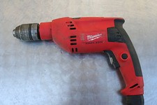 Perceuse à percussion Milwaukee PDE 16 RPQ - Rg. éteinte TVA.-