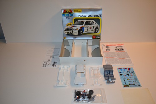 Burago metal kit ref - ,