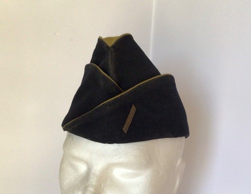 France 1946 bonnet - -bonnet, police