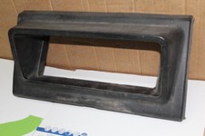 1 casquette de tableau de bord