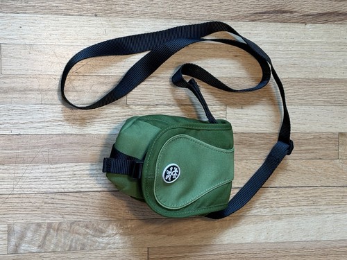 Crumpler small camera - small,