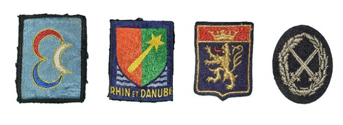 Lot ecussons armee - 4,