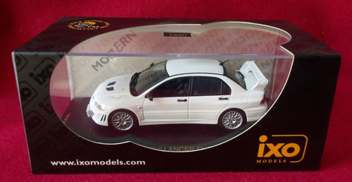 Ixo mitsubishi lancer - mitsubishi, 7