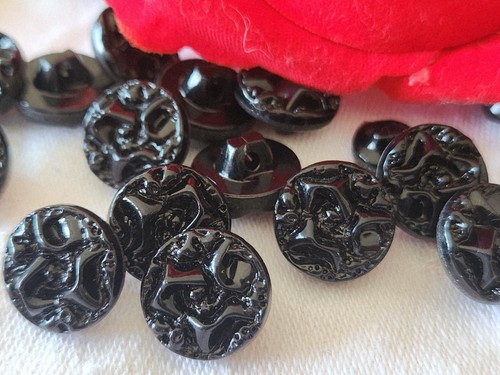 Lot boutons anciens - anciens, verre