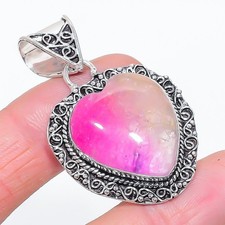 Pendentif pierre précieuse