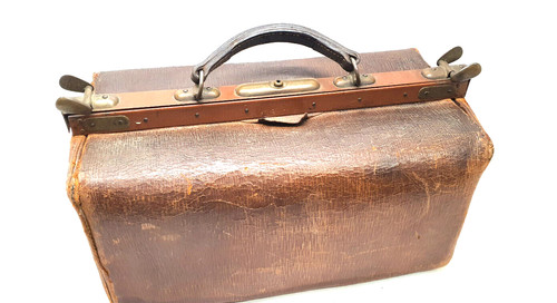 Ancien sac médecin cuir - ancien,