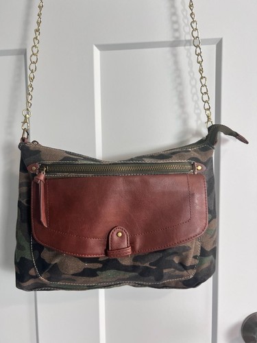 Camo crossbody purse - w/, chain