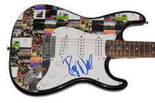 ROGER WATERS SIGNED AUTOGRAPH