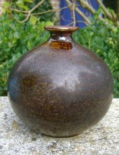 VASE BOULE EN GRES SIGNE CULIS