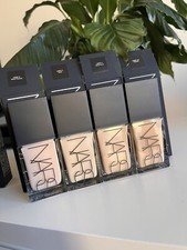 fond de teint Nars Plusieurs