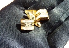 ANCIENNE PAIRE de BOUTONS de