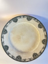 Ancien plat LONGWY Modèle