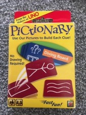 Pictionary jeu de cartes voyage occasion compact 8+ très bon état Mattel