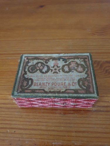 Boite ancienne carton de - en,