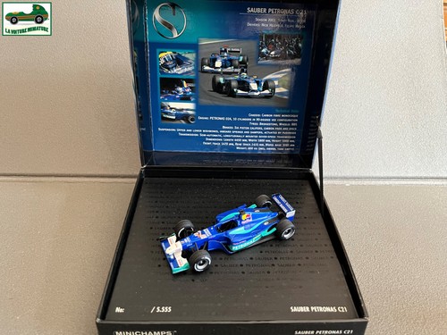 Voiture miniature course - miniature,