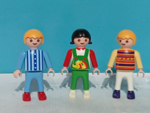 Playmobil figures girl boys - x3,