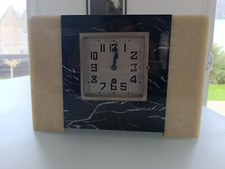 Pendule art déco marbre.Bon état extérieur Sans impact.mouvement à restaurer 