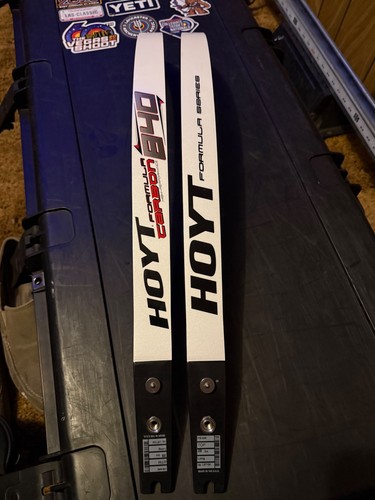 Hoyt carbon 840 limbs - 840,