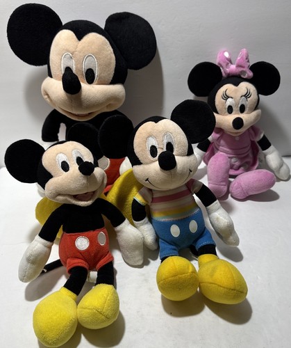 Disney minnie and mickey mouse - minnie,
