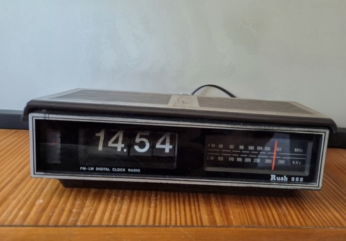 Rush 222 flip clock - flip,