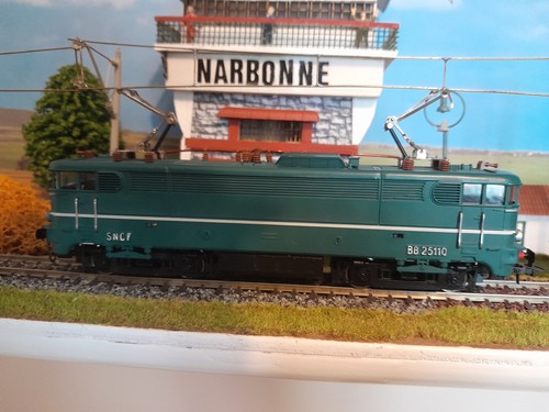 Loco 25110 jouef - bb,