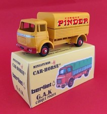 car-Horse Berliet G.A.K Cirque