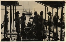 PC CPA IKAN SAMPE DI PRIOK, INDONESIA, VINTAGE REAL PHOTO POSTCARD (b5751)