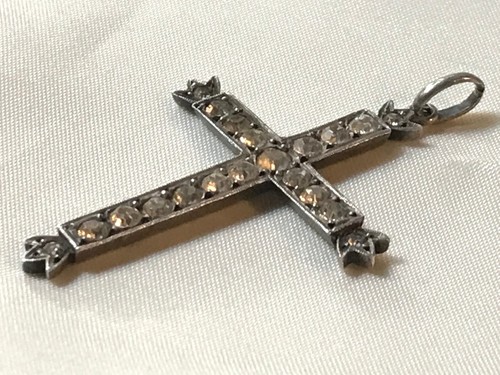 Croix type régionale - croix,