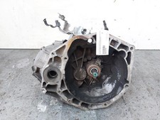 24721M69L00000 boite a vitesse