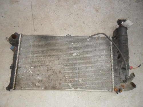 Peugeot 405 radiateur - 405, ii