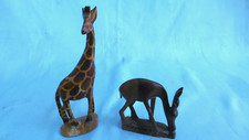 sculpture girafe et antilope