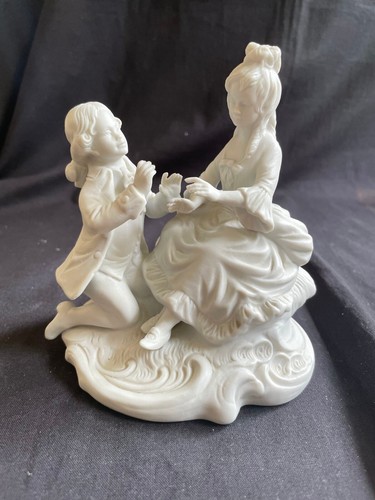 Antique bisque porcelaine - bisque,