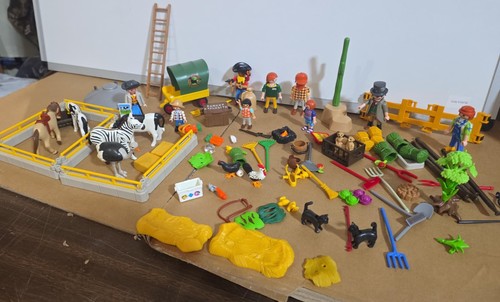 Playmobil people farm items - farm,