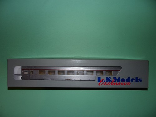 Models voiture voyageurs - ls,