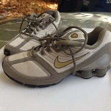 Nike women's  size 9 Sneakers