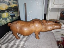 grande sculpture cochon en